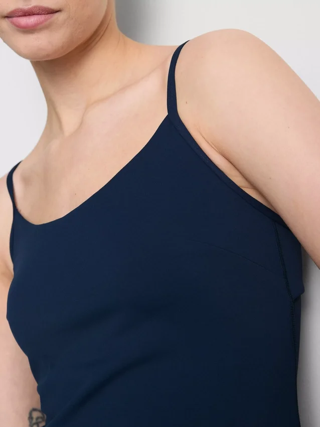Butterweiches Active-Minikleid