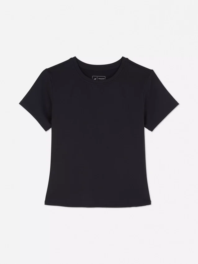 Butterweiches, figurbetontes T-Shirt
