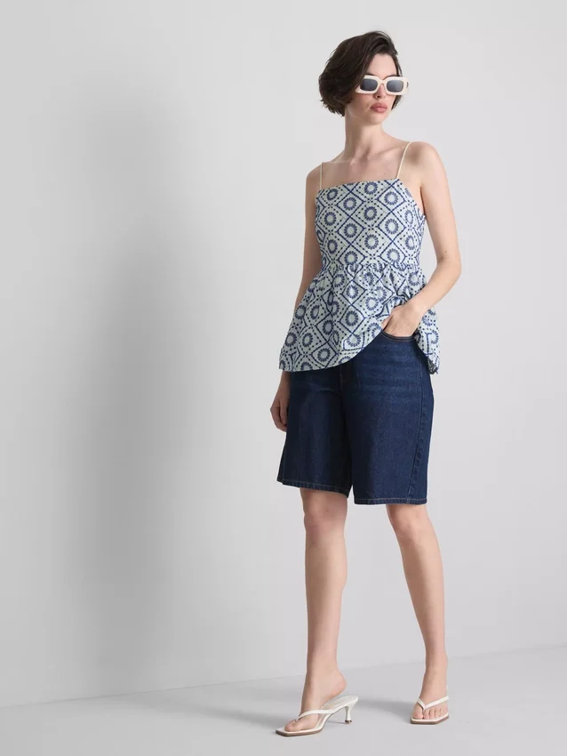 Cami-Top aus Baumwolle mit Cutwork-Verzierung