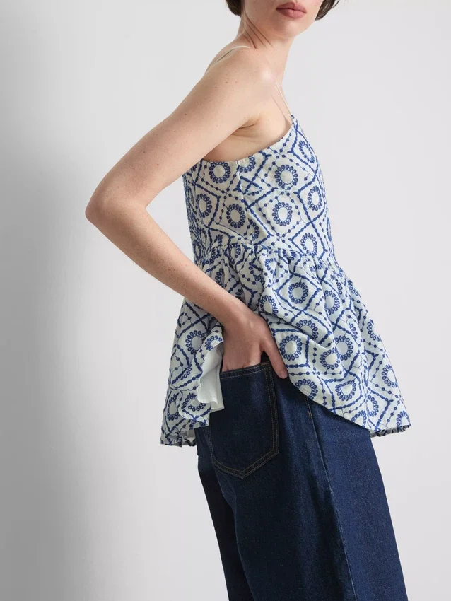 Cami-Top aus Baumwolle mit Cutwork-Verzierung