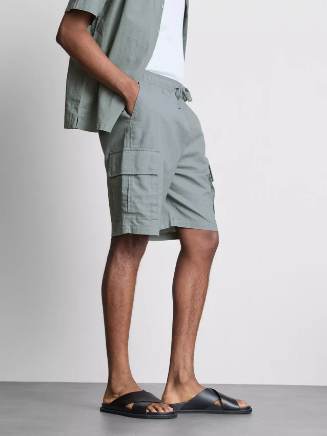 Cargo-Shorts aus Leinenmischung