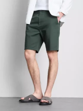 Chino-Shorts mit hohem Baumwollanteil