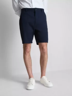 Chino-Shorts mit hohem Baumwollanteil