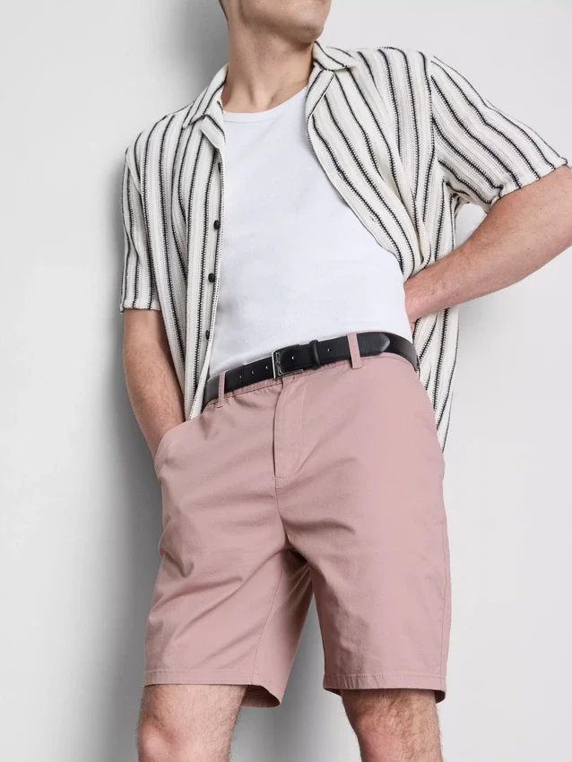 Chino-Shorts mit hohem Baumwollanteil
