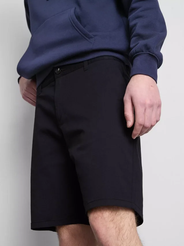 Chino-Shorts mit hohem Baumwollanteil