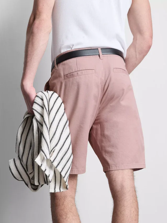 Chino-Shorts mit hohem Baumwollanteil