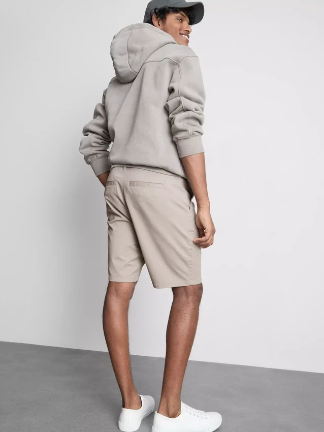 Chino-Shorts mit hohem Baumwollanteil