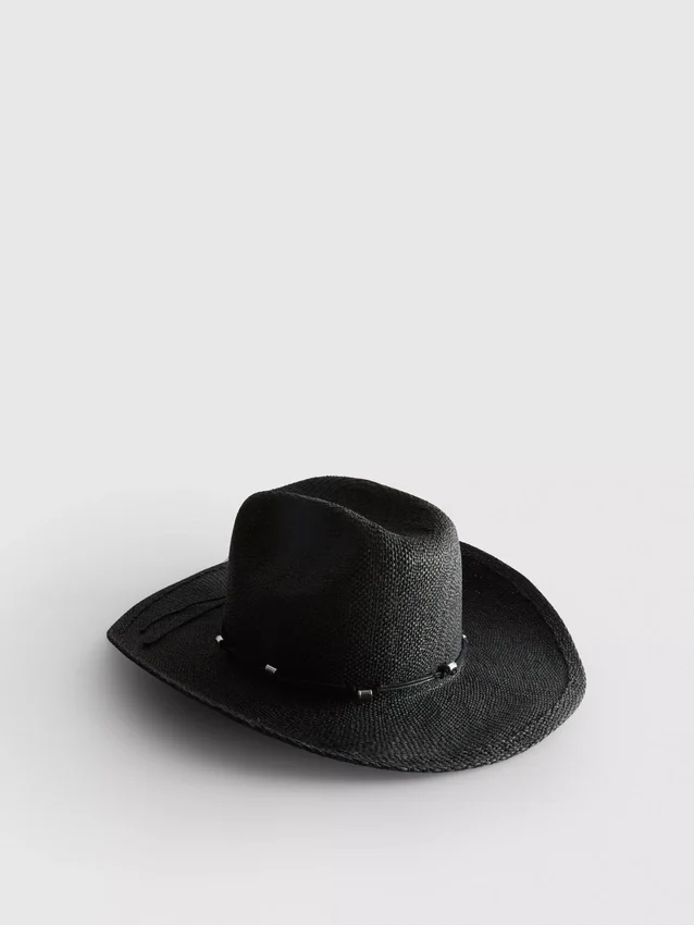 Cowboyhut aus Stroh mit Besatz