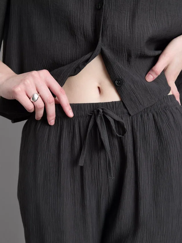 Crinkle-Hose mit weitem Bein
