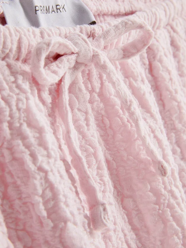 Crinkle-Shorts mit Kordelzug
