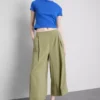 Culotte-Hose mit mittlerer Leibhöhe und weitem Bein