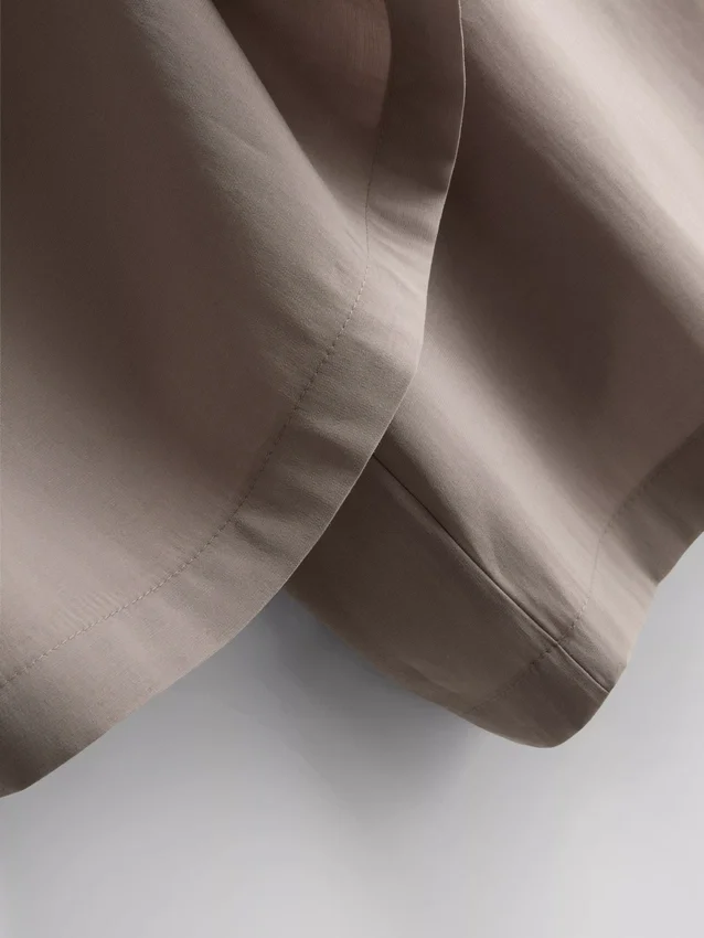 Culotte-Hose mit mittlerer Leibhöhe und weitem Bein