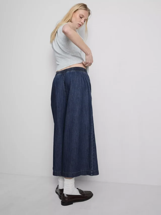 Culotte-Jeans mit weitem Bein