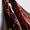 Das bedruckte Midi-Kleid mit Neckholder-Ausschnitt aus Leinenmischung von The Edit