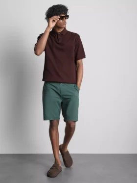 Das gerippte Polohemd von The Edit