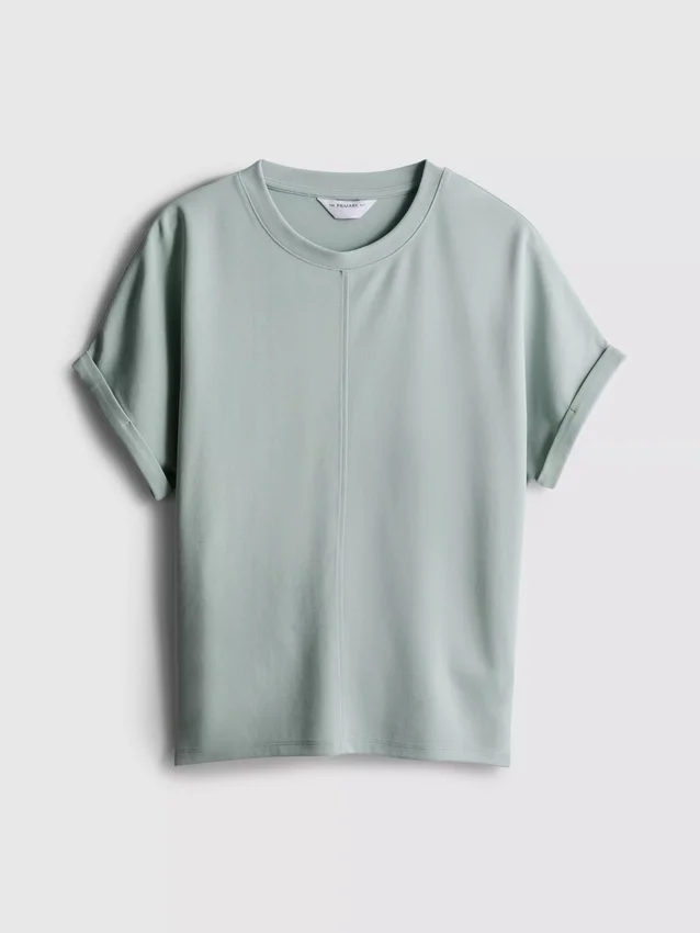 Das T-Shirt «The Edit» mit Nahtdetails