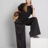 Das T-Shirt «The Edit» mit Nahtdetails