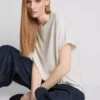 Das T-Shirt «The Edit» mit Nahtdetails