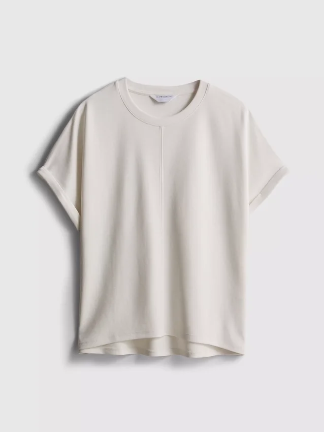 Das T-Shirt «The Edit» mit Nahtdetails