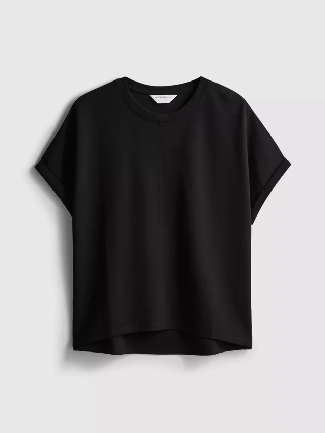 Das T-Shirt «The Edit» mit Nahtdetails