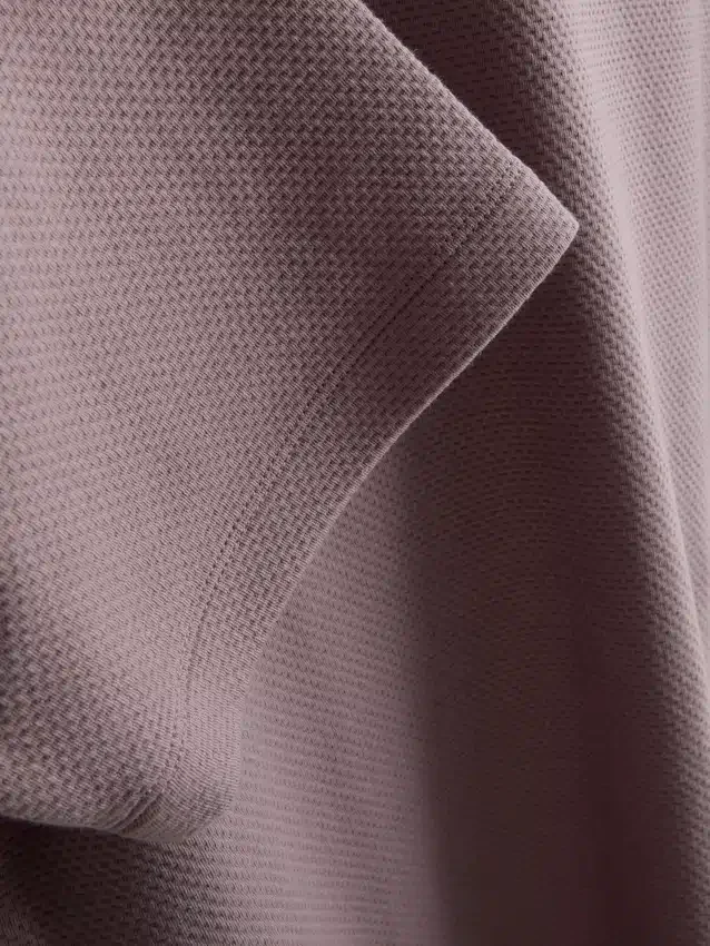 Das «The Edit»-T-Shirt aus strukturierter Baumwolle