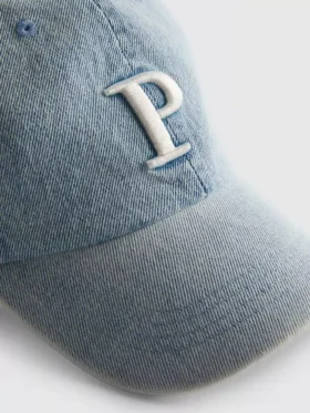Denim-Kappe mit Initialen