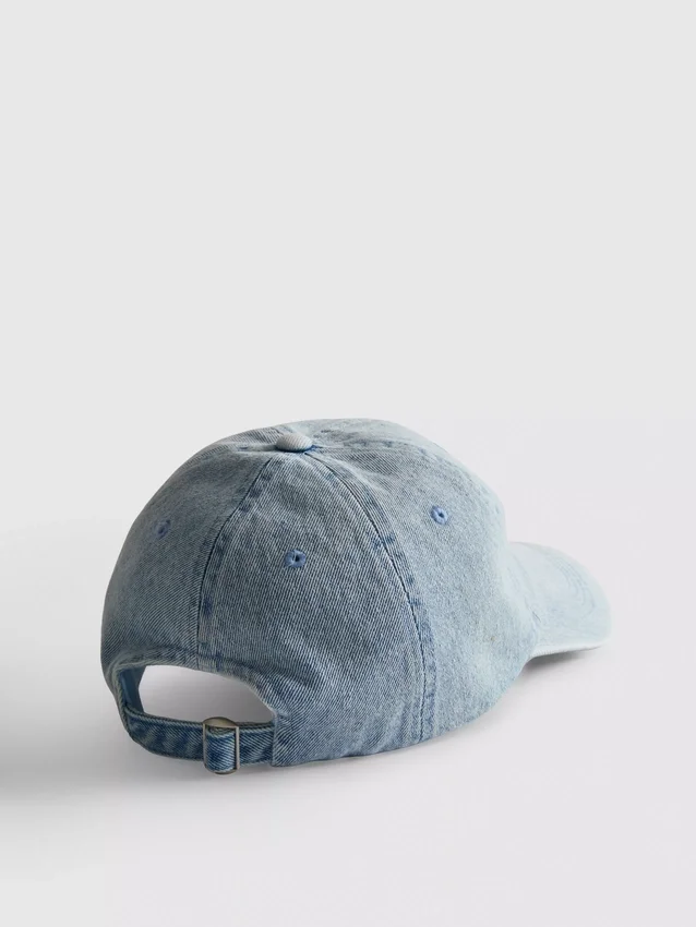 Denim-Kappe mit Initialen