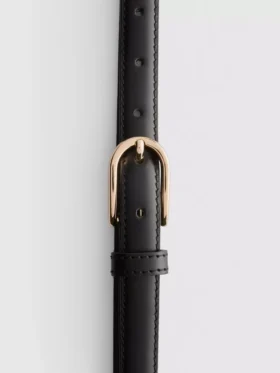Der «The Edit» Leder-Skinny-Gürtel