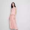 Die drapierte Halter-Bluse «Air Flow» von The Edit