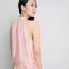 Die drapierte Halter-Bluse «Air Flow» von The Edit