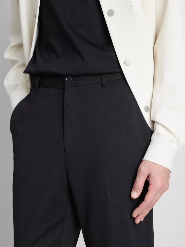 Die «Edit»-Hose in Regular-Fit