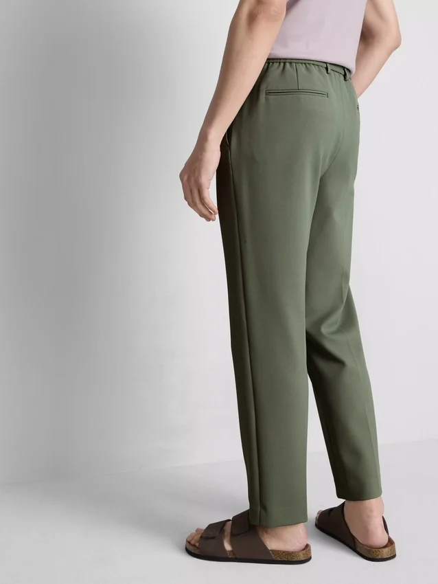Die «Edit»-Hose in Regular-Fit