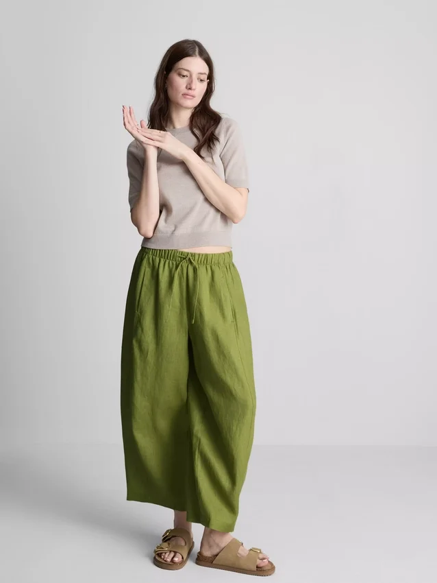 Die «Edit»-Leinenhose mit weitem Bein