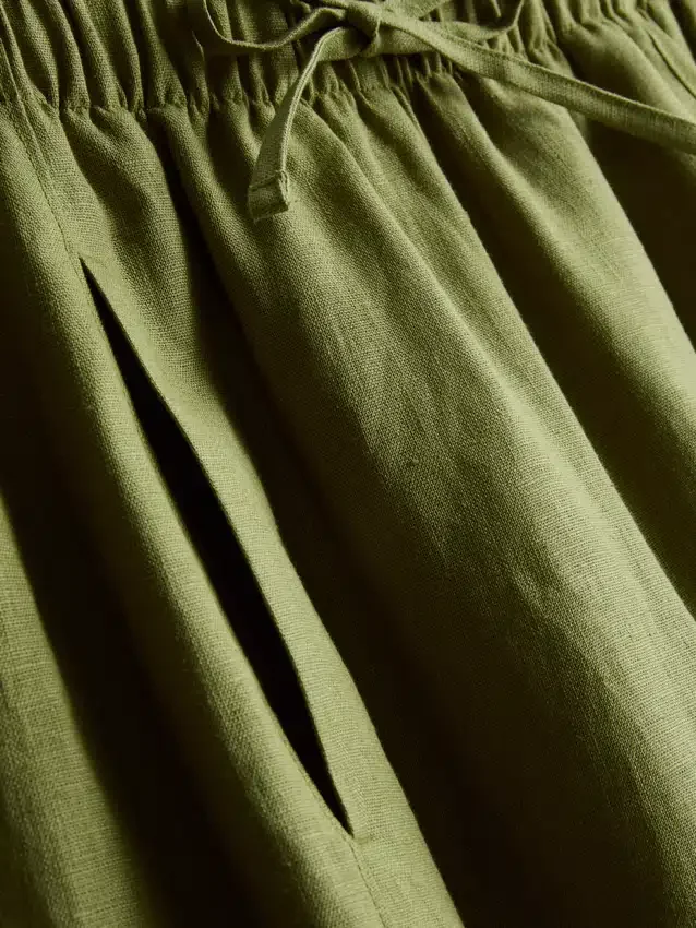 Die «Edit»-Leinenhose mit weitem Bein