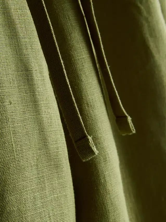 Die «Edit»-Leinenhose mit weitem Bein