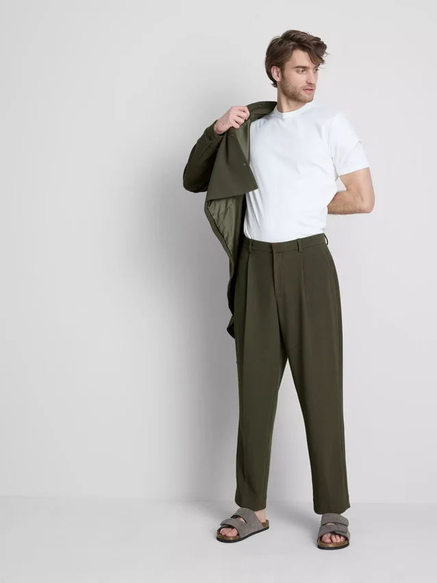 Die Edit-Plisseehose