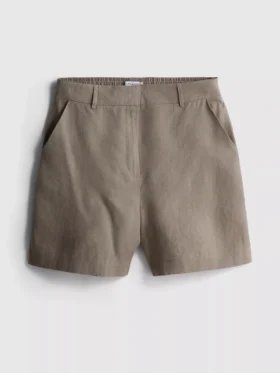 Die klassischen Leinen-Shorts von The Edit