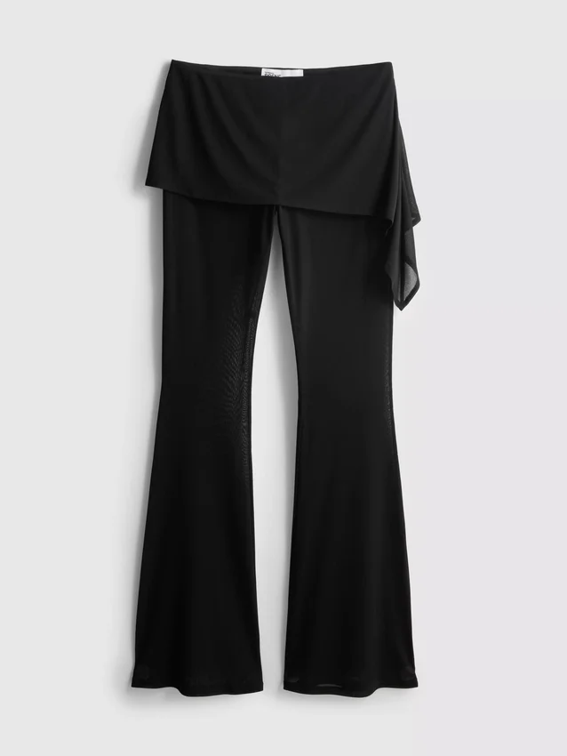 Die Primark-Szene | Mesh-Röck über einer Hose