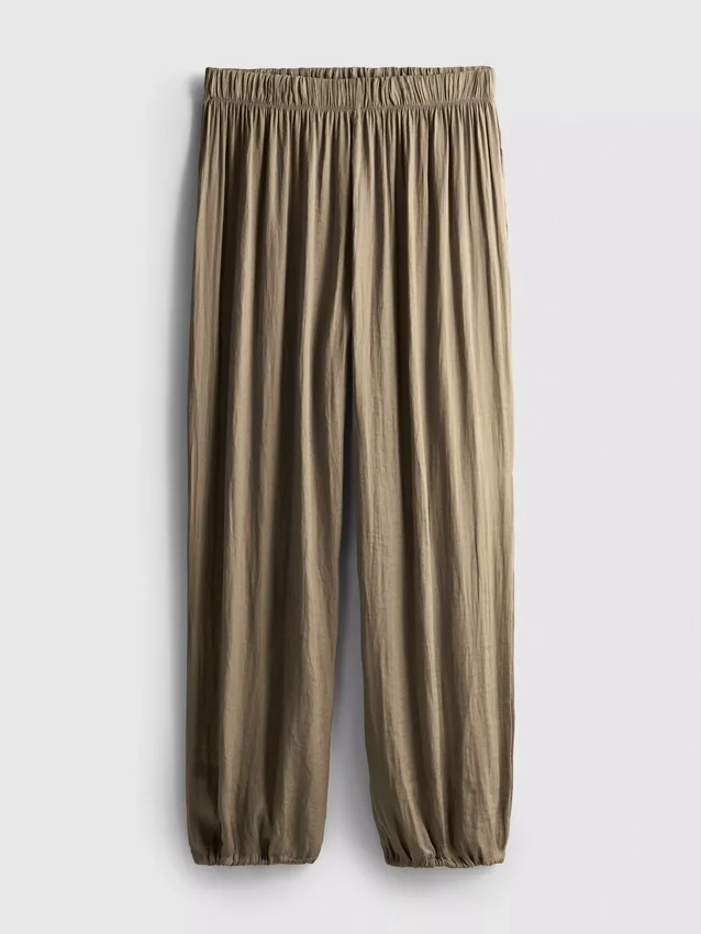 Die Satin-Hose mit Umschlag von The Edit