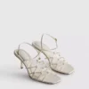 Die «The Edit»-Sandalen mit geflochtenem Stilettoabsatz
