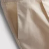Die «The Edit» Slim-Fit-Hose mit Pfirsichstruktur