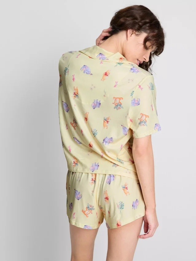 Disney Winnie-the-Pooh-Schlafanzug mit kurzen Shorts im Boyfriend-Stil