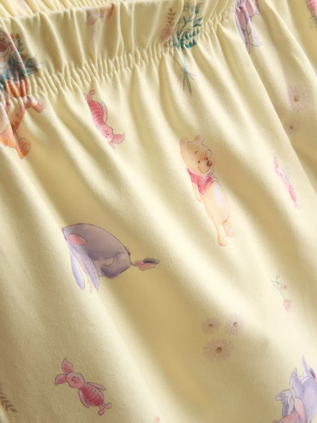 Disney Winnie-the-Pooh-Schlafanzug mit kurzen Shorts im Boyfriend-Stil