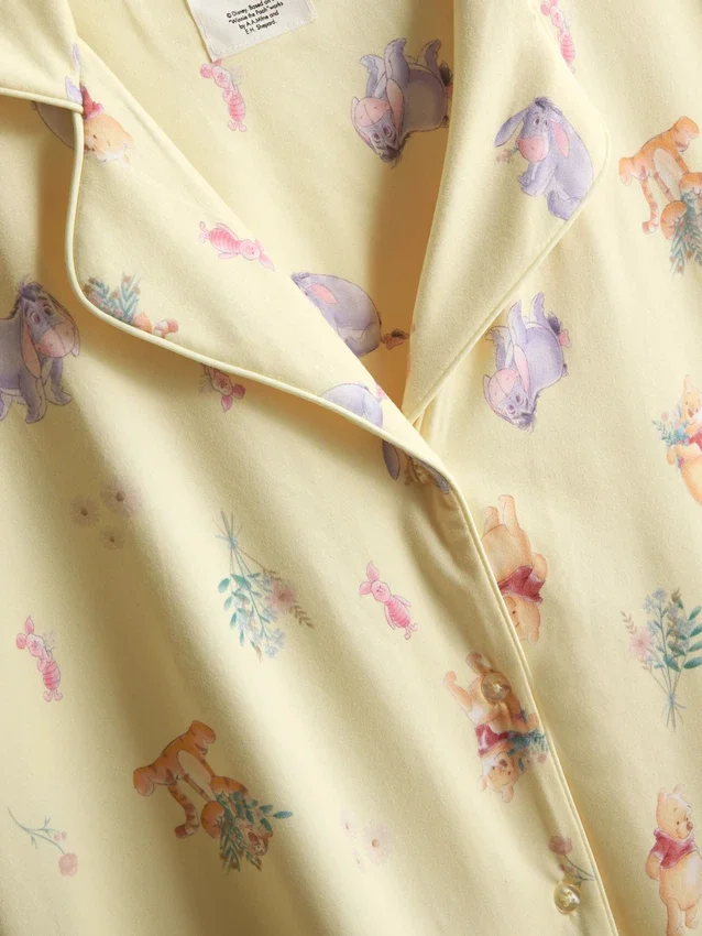 Disney Winnie-the-Pooh-Schlafanzug mit kurzen Shorts im Boyfriend-Stil