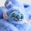 Disneys flauschige Hausschuhe mit zwei Riemen und Stitch-Motiv