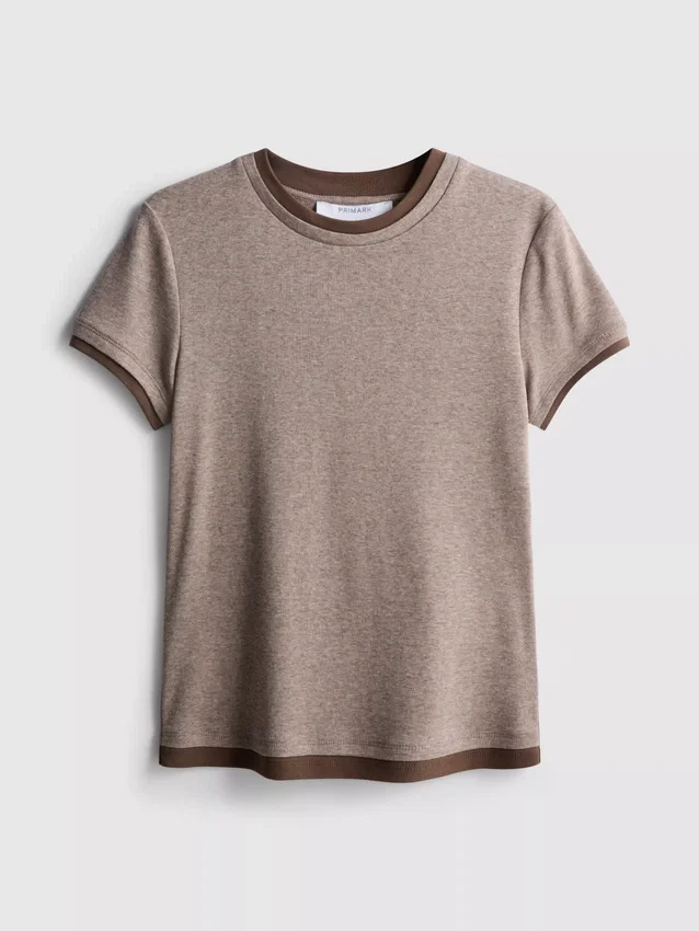 Doppellagiges T-Shirt mit Rundhalsausschnitt