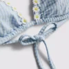 Dreieckiges Bikini-Oberteil aus Gingham mit Gänseblümchen-Borte