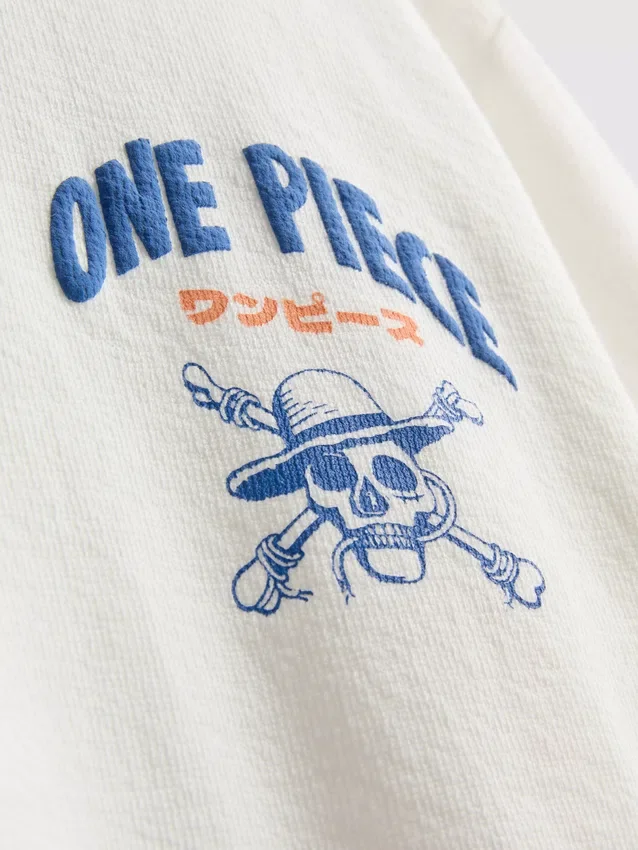 Einteiliges Set aus T-Shirt und Shorts