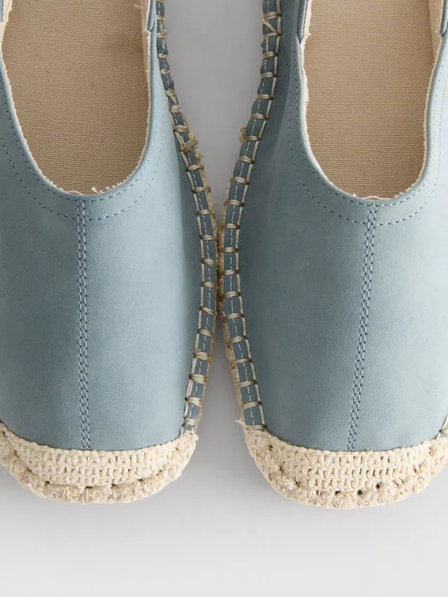 Espadrille-Sandalen mit Fersenriemen