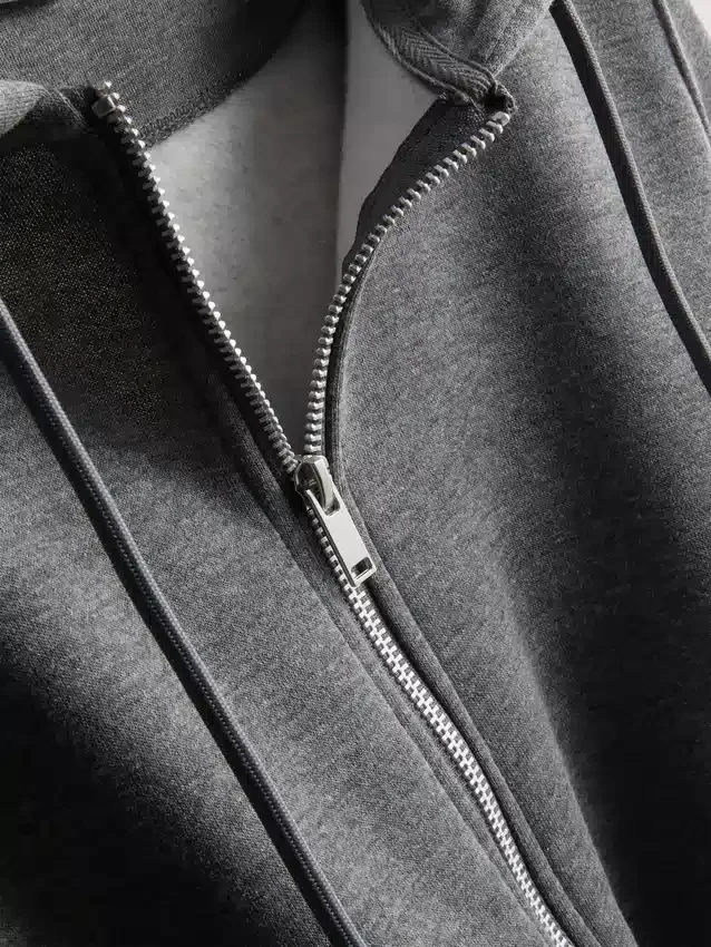 Essential Hoodie mit durchgehendem Reissverschluss
